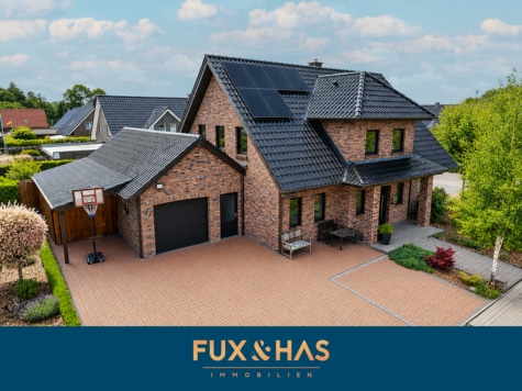 RESERVIERT: Wohnen in ruhiger Nachbarschaft – Junges Einfamilienhaus mit durchdachtem Grundriss in Haren-Emmeln!, 49733 Haren, Einfamilienhaus
